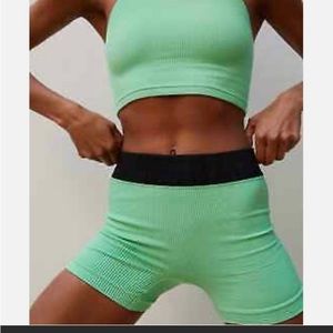NWT Free People Green size M/L Seamless Athletic shorts